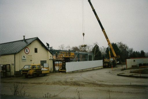 Eine alte Halle - altes Firmengebäude